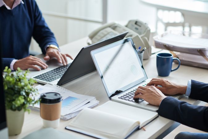 Ledenadministratie voor verenigingen uitbesteden: voordelen en kosten